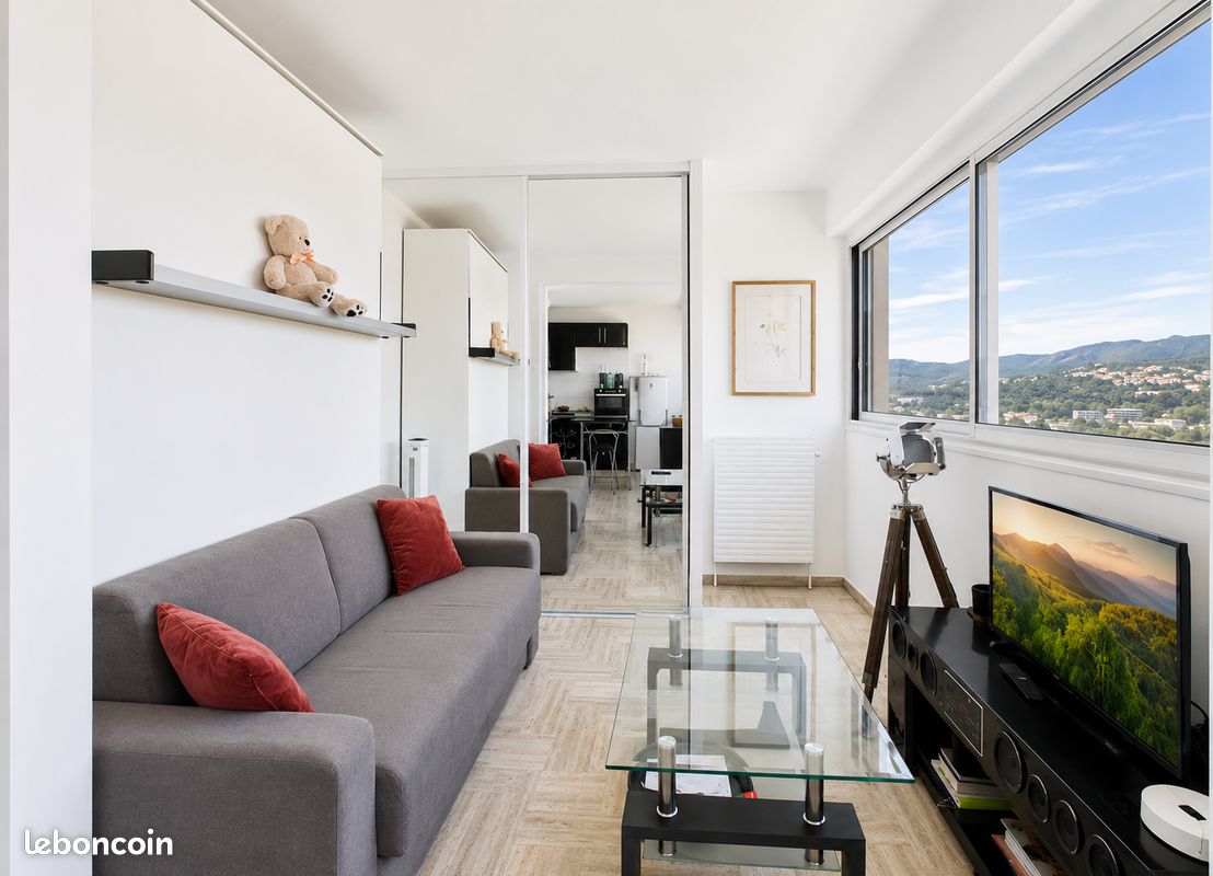 Appartement 1 pièce 29 m² · à Mandelieu-la-Napoule · 29 m² · 165 000 €