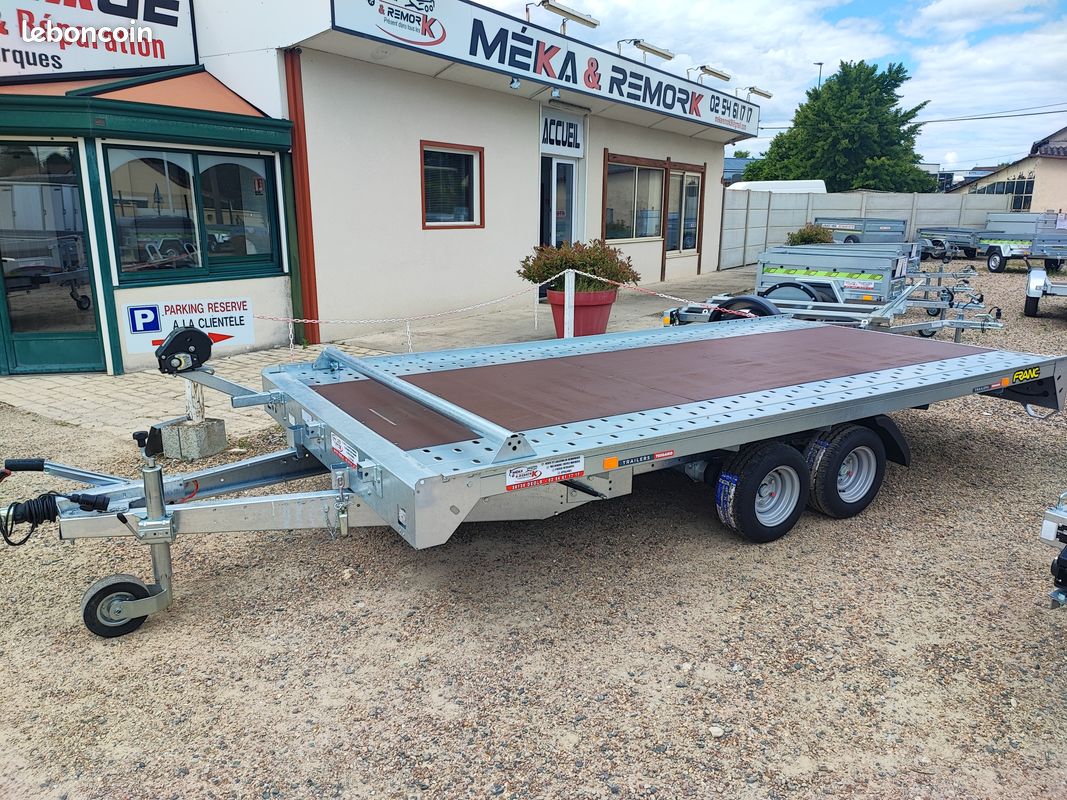 Remorque porte voiture 2500 kg deux essieux roues extérieures - lider