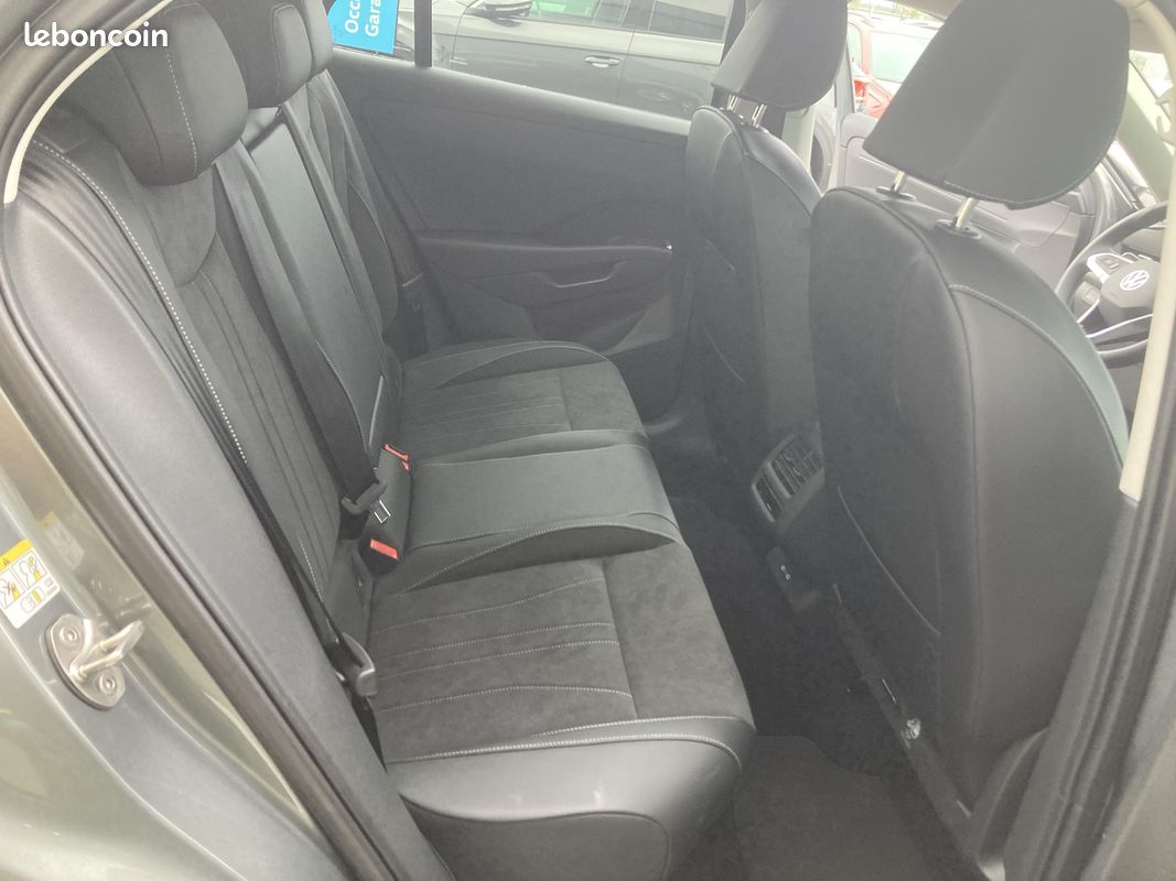 VOLKSWAGEN T-Roc 1.5 eTSI EVO2 Hybrid 150 ch DSG7 Style (image 23)