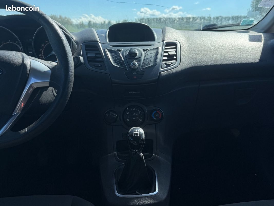 FORD FIESTA 1.25 60 Trend (image 15)