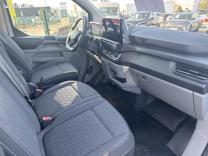 Ford Transit Custom Fg 320 L1H1 2.5 Duratec 232 ch Hybride recheargeable Multicab Limited CVT (image 11)