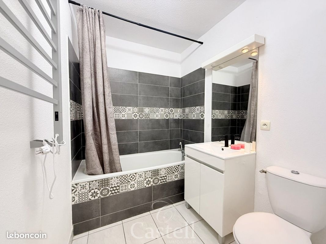 Appartement 1 pièce 25 m² · à Agde · 25 m² · 550 €