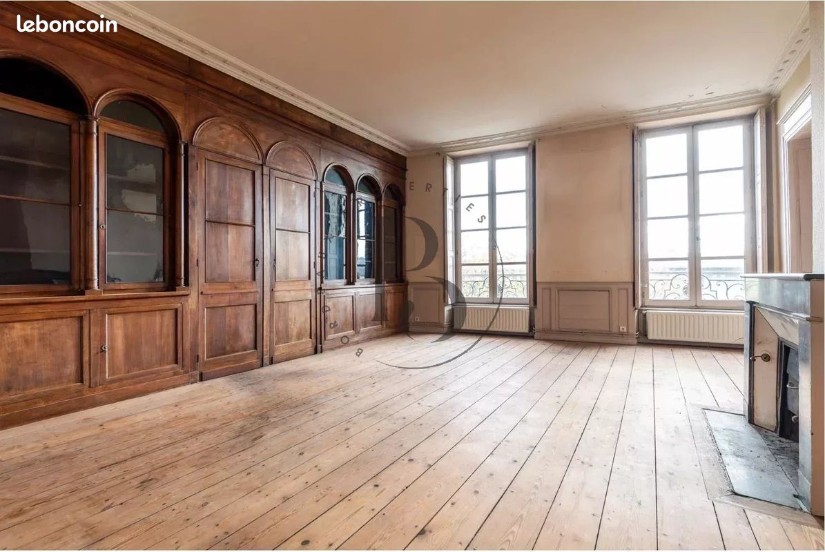 Appartement 3 pièces 122 m² · à Bordeaux · 122 m² · 548 000 €