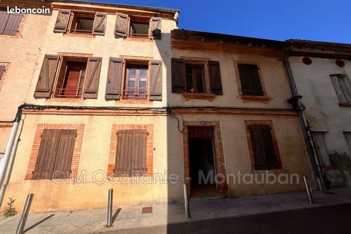 Maison 14 pièces 275 m²