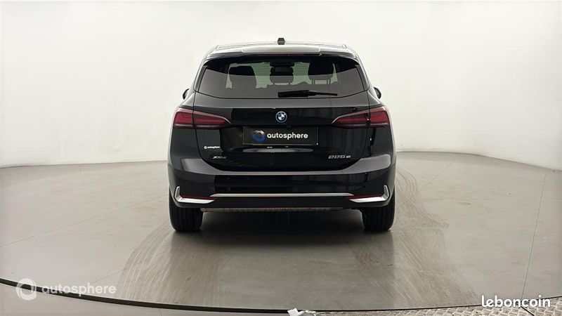 Bmw Série 2 Active Tourer 225e 245ch xDrive Luxury DKG7 (image 6)