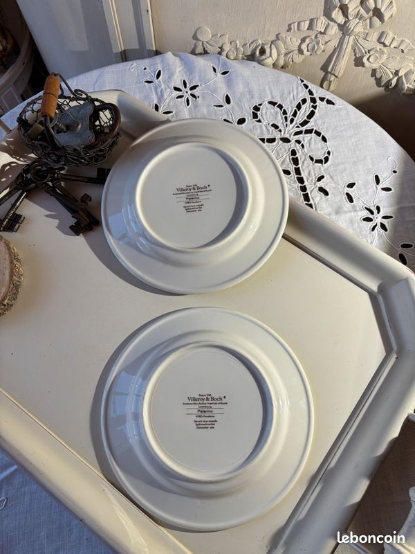 4 grandes assiettes Villeroy et Boch (D'occasion) à Nuvilly pour CHF 30