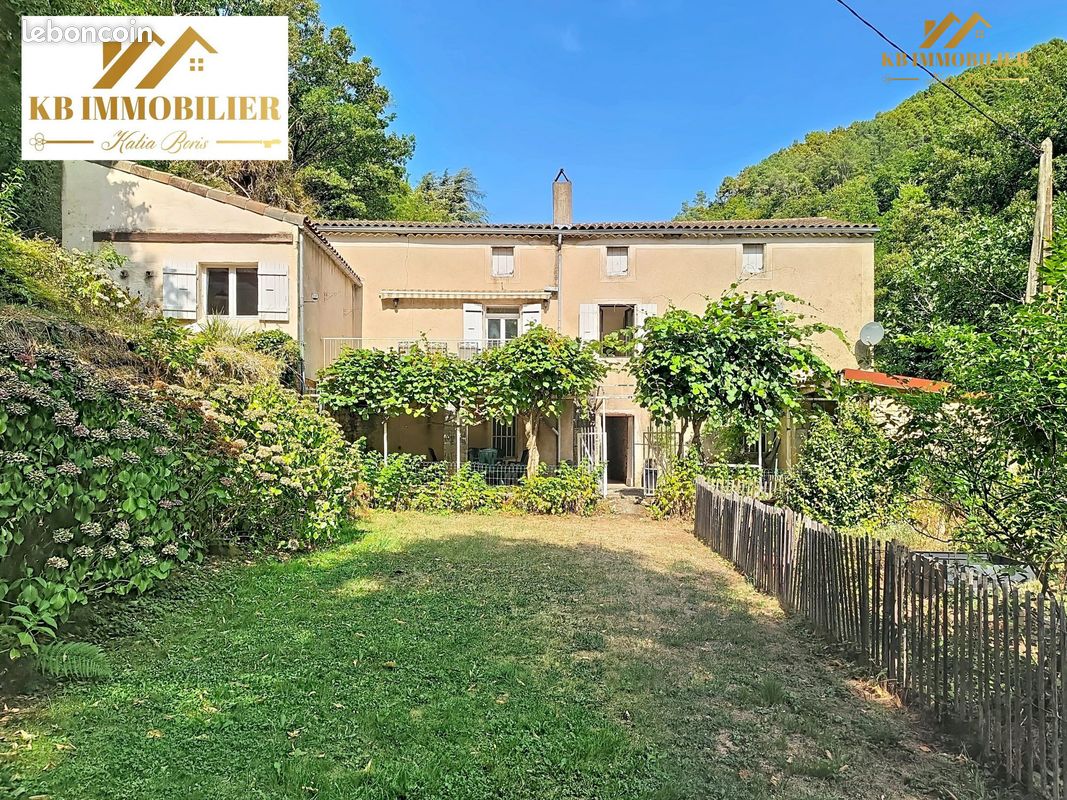 Maison 30 pièces 1314 m² · à Lyas · 1 314 m² · 580 000 €