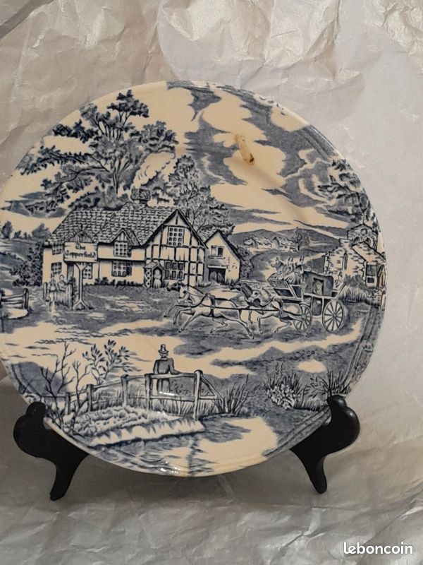 Assiette plate en faïence de Lunéville English Style The Copperfield 24 cm (image 4)