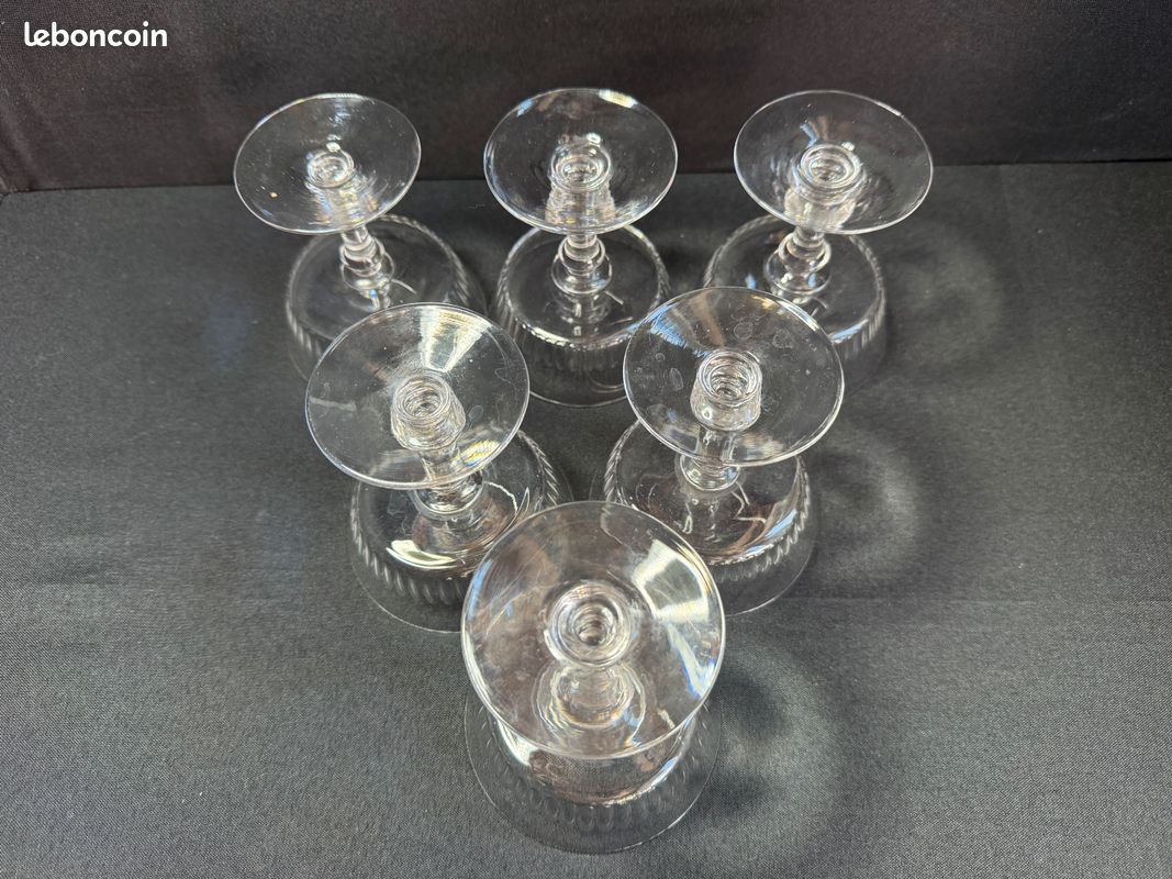 6 coupes Baccarat à petites côtes creuses (image 6)