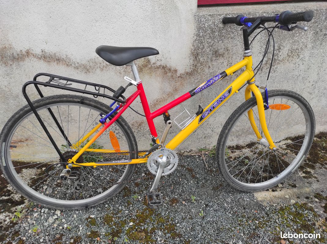 Vélo VTT Gitane 18 vitesses (image 2)