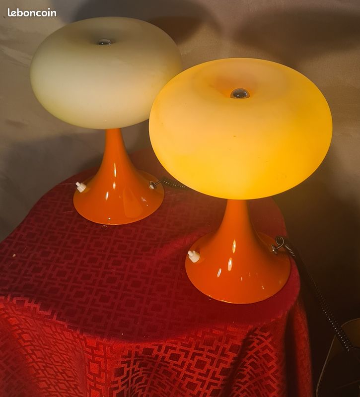 Paire Lampe De Table Prisma Champignon 1975 a 80, Ufo A Space 30x22 (image 2)