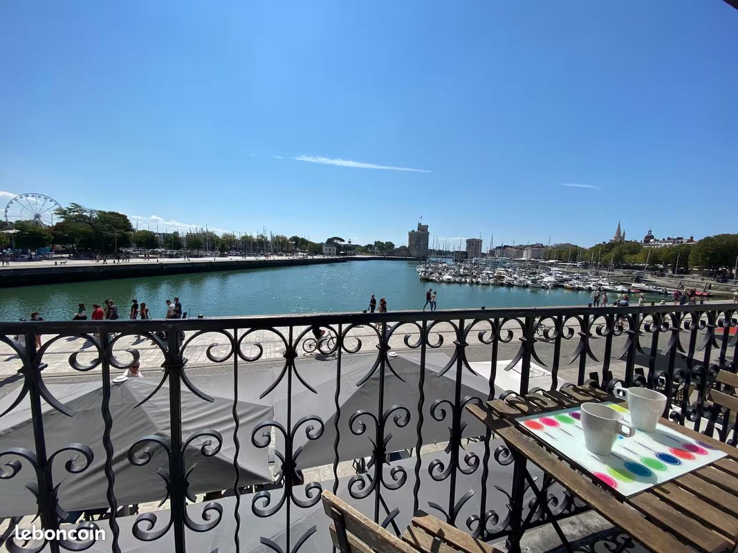 Appartement 2 pièces 49 m² · à La Rochelle · 49 m² · 990 €/mois