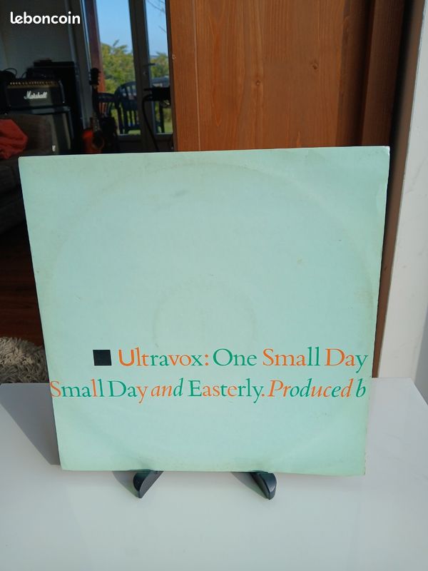 Ultravox – One Small Day (Special Re-Mix) - pressage anglais (image 1)