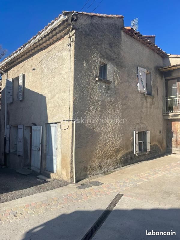 Maison 6 pièces 90 m² · à Saint-Étienne-les-Orgues · 90 m² · 67 000 €