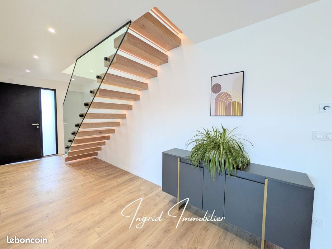 Maison 5 pièces 153 m² · à Domloup · 153 m² · 455 000 €