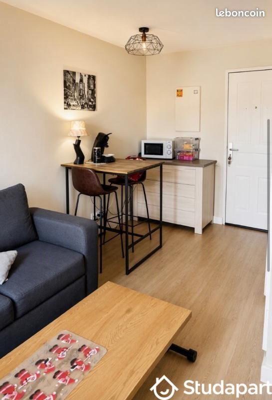 Appartement 2 pièces 28 m² · à Cannes · 28 m² · 1 050 €/mois