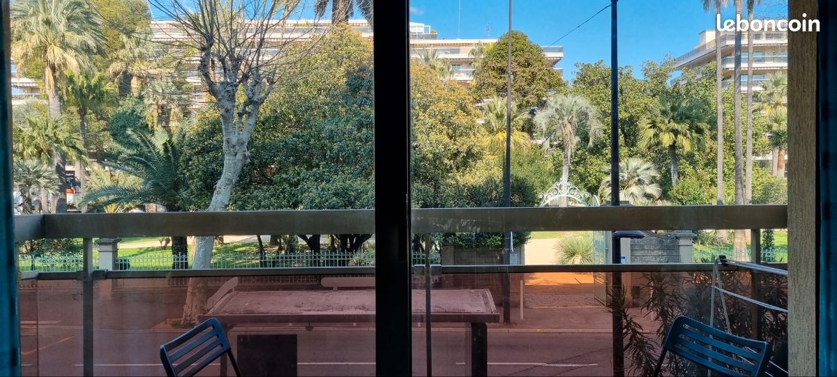 Appartement 2 pièces 40 m² · à Antibes · 40 m² · 850 €/mois