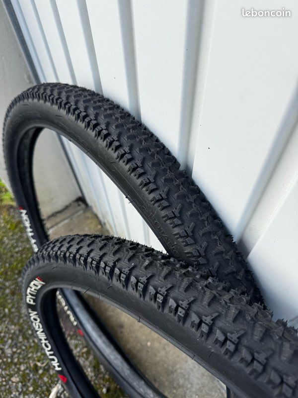 Pneu vtt Hutchinson Camelon 26 pouces, 26×1.95, 51-559 - Équipements vélos