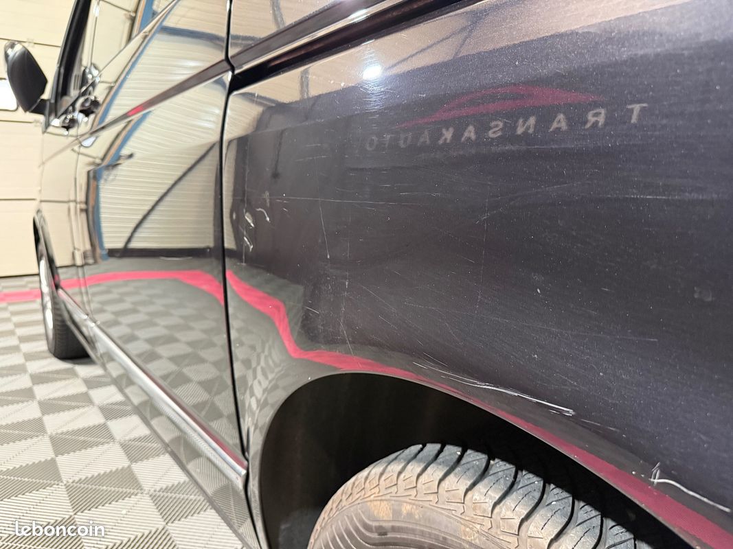 VOLKSWAGEN TRANSPORTER COMBI 2.0 BiTDI 180 FAP Court 9pl (image 39)