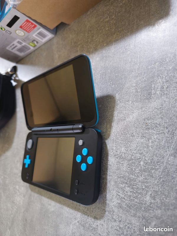 Nintendo New 2DS XL complète quasi neuve avec pleins de jeux (image 4)
