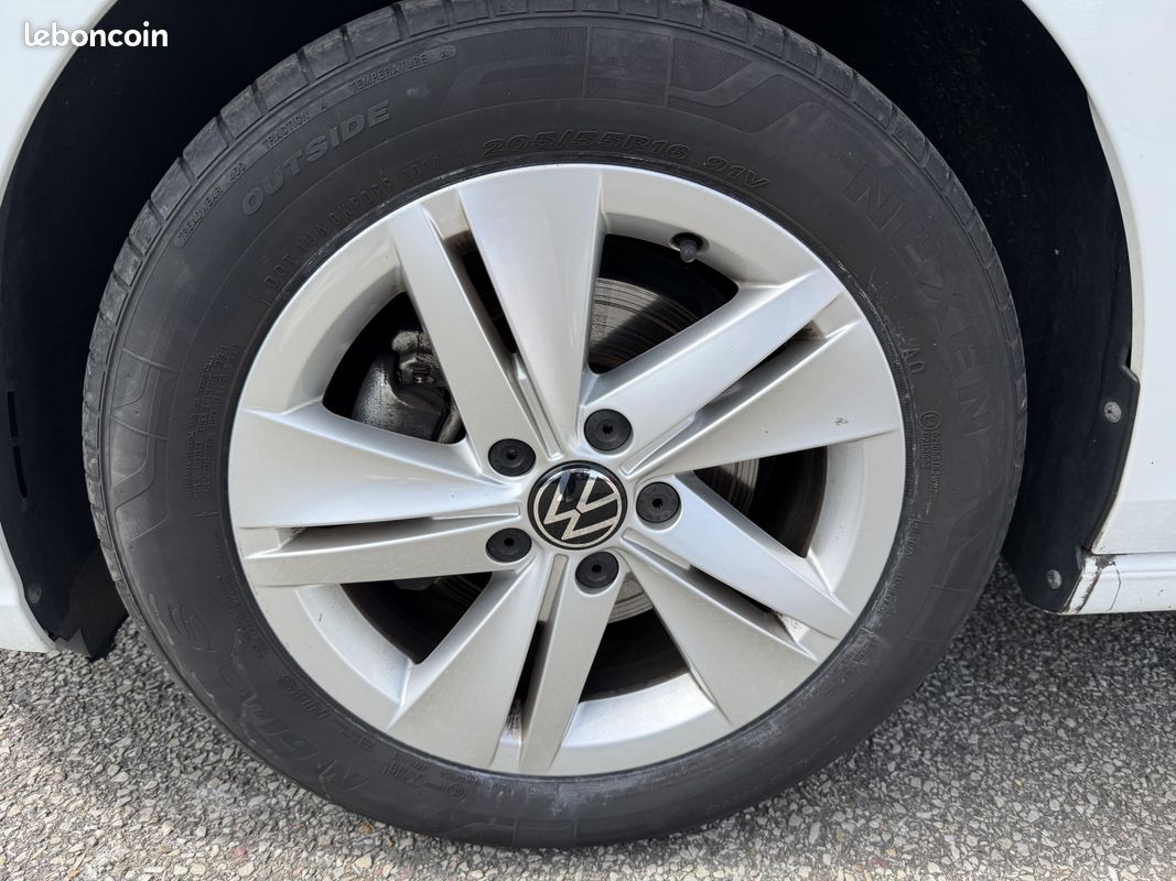 VOLKSWAGEN Golf 2.0 TDI 150 DSG7 Life Plus (image 27)