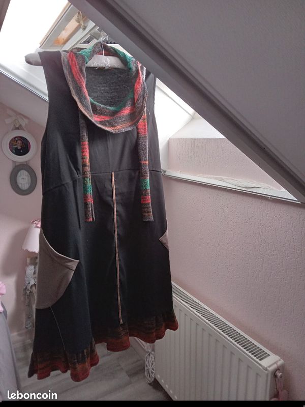 Robe sans manches (image 1)
