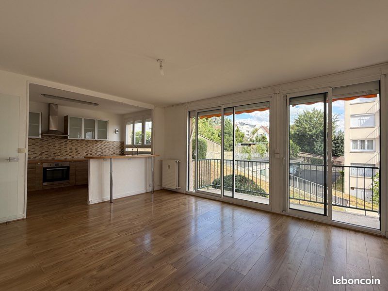 Appartement 3 pièces 66 m² · à Rouen · 66 m² · 990 €