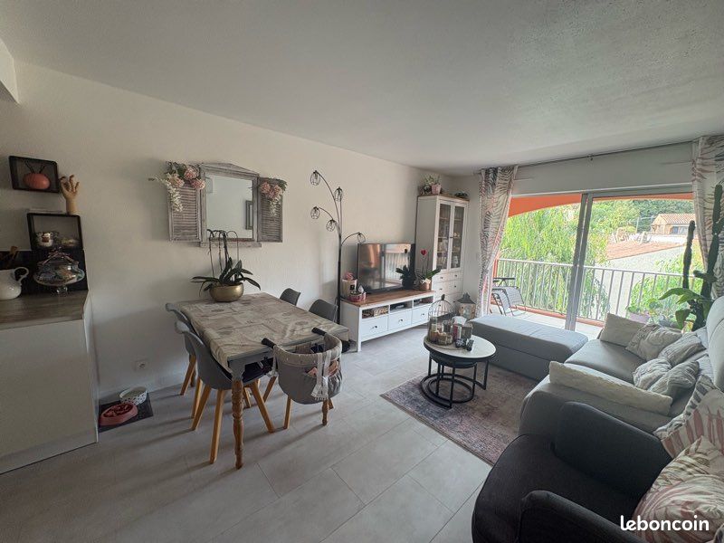 Appartement 2 pièces 42 m² · à Sainte-Maxime · 42 m² · 284 000 €