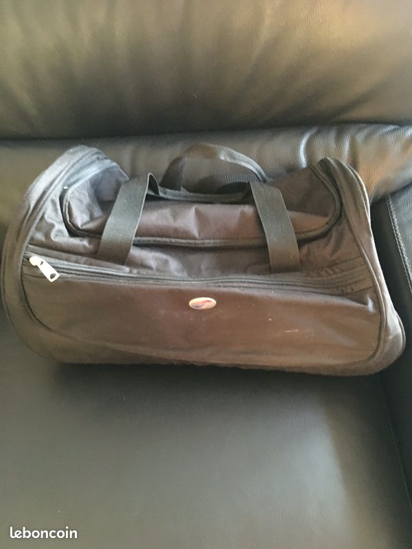 Sac de voyage de marque AMERICAN TOURISTER , NEUF (image 1)