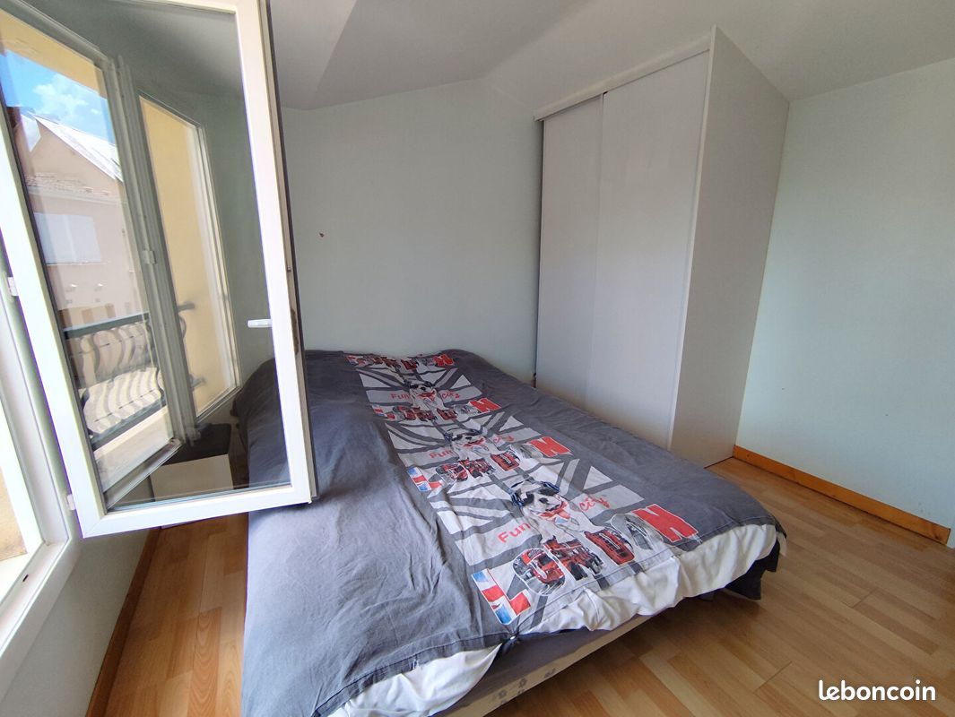 Maison 3 pièces 71 m² - La Crèche 79260 (image principale 5)
