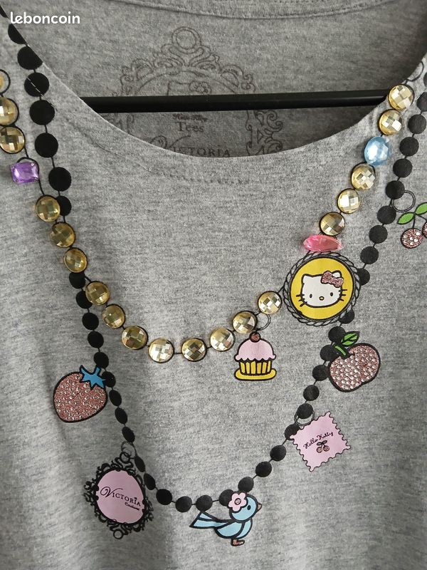 T-shirt Victoria Couture Hello Kitty Gris – Manches Courtes – Taille M – Occasion Très Bon état