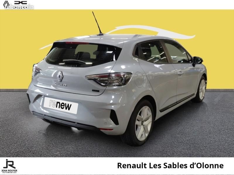 Renault Clio 1.6 E-Tech 145ch full hybrid Evolution - 24 (image 12)