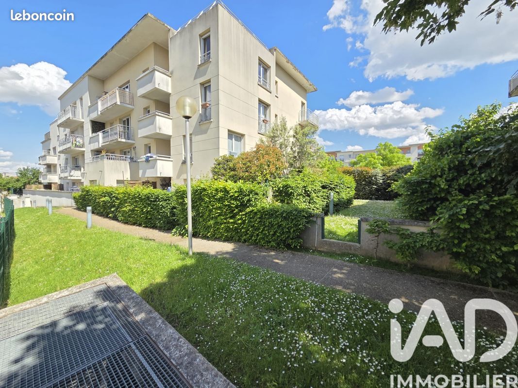 Appartement 4 pièces 63 m² · à Bobigny · 63 m² · 215 000 €