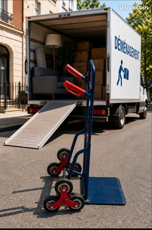 DIABLE A 6 ROUE AVEC PLATEAU RABATTABLE ES RÉGLABLE EN HAUTEUR charge jusqu'à 200 kg (image 1)