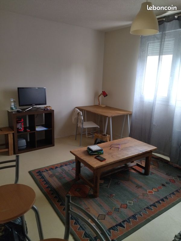 Appartement 1 pièce 25 m² · à Poitiers · 25 m² · 380 €