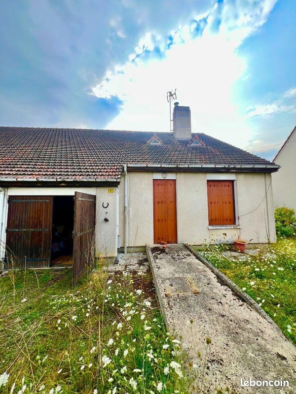 Maison 6 pièces 90 m² · à Écueillé · 90 m² · 19 500 €