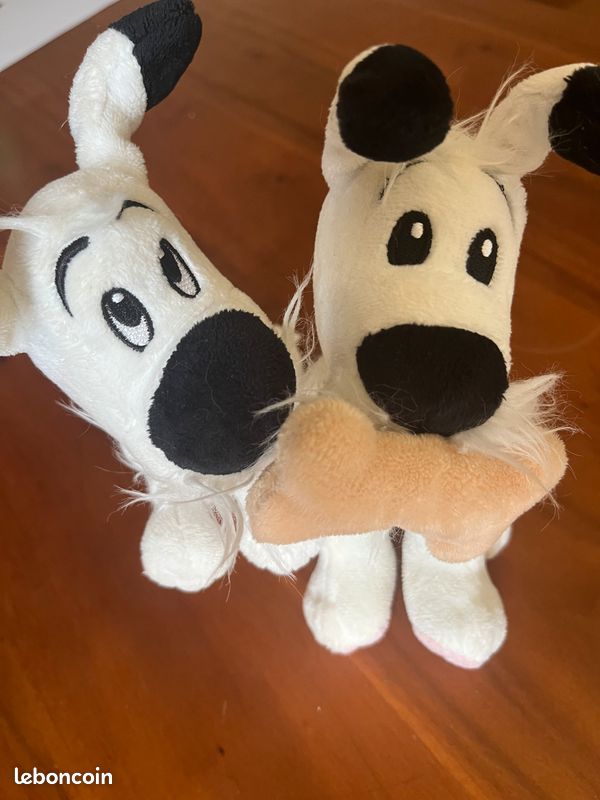 2 Peluches Idéfix (image 1)