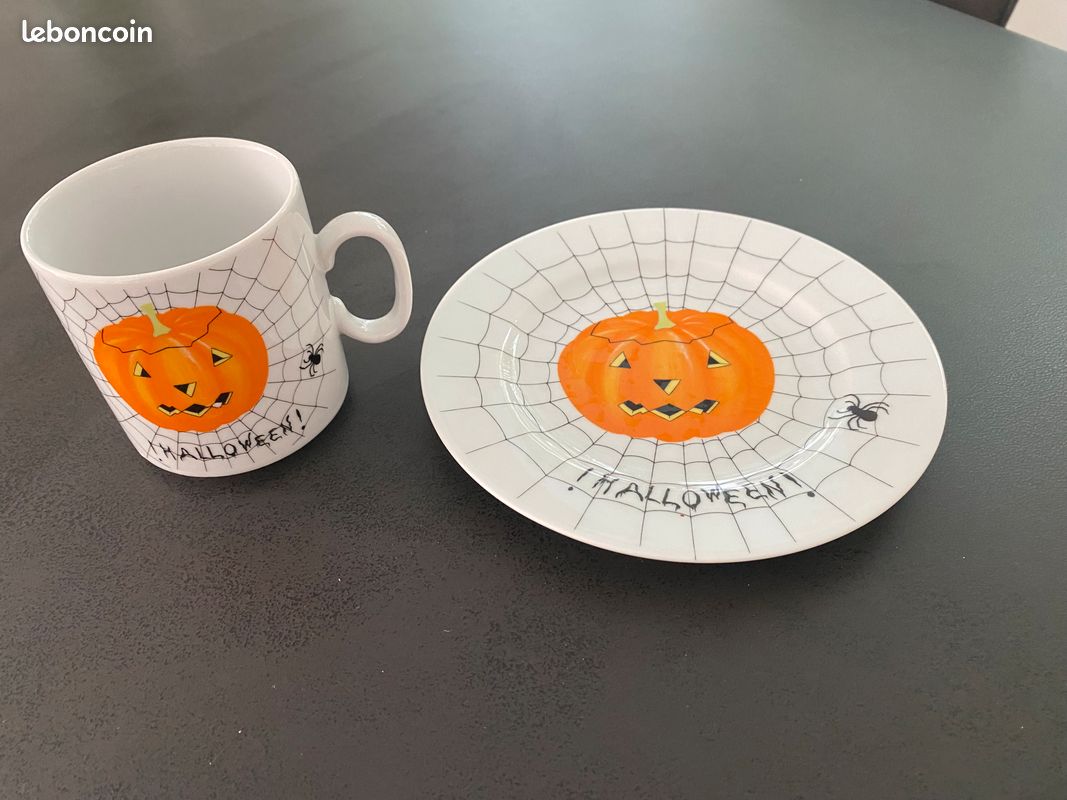 2 Mugs motif halloween (image 2)