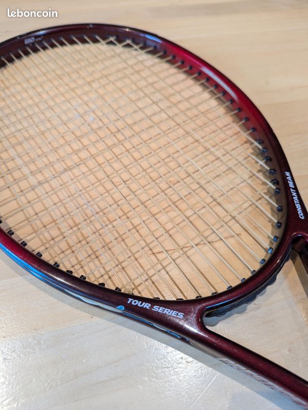 4 3/8 Grip HEAD 600 DISCOVERY TENNIS RACQUET Racket Frame w/ CASE Grip Broken 4 3/8 Grip HEAD 600 DISCOVERY TENNIS RACQUET Racket Frame w/ CASE Grip Broken