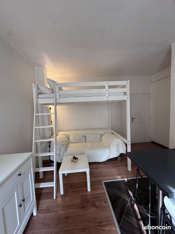 Appartement 1 pièce 23 m² · à Toulon · 23 m² · 540 €