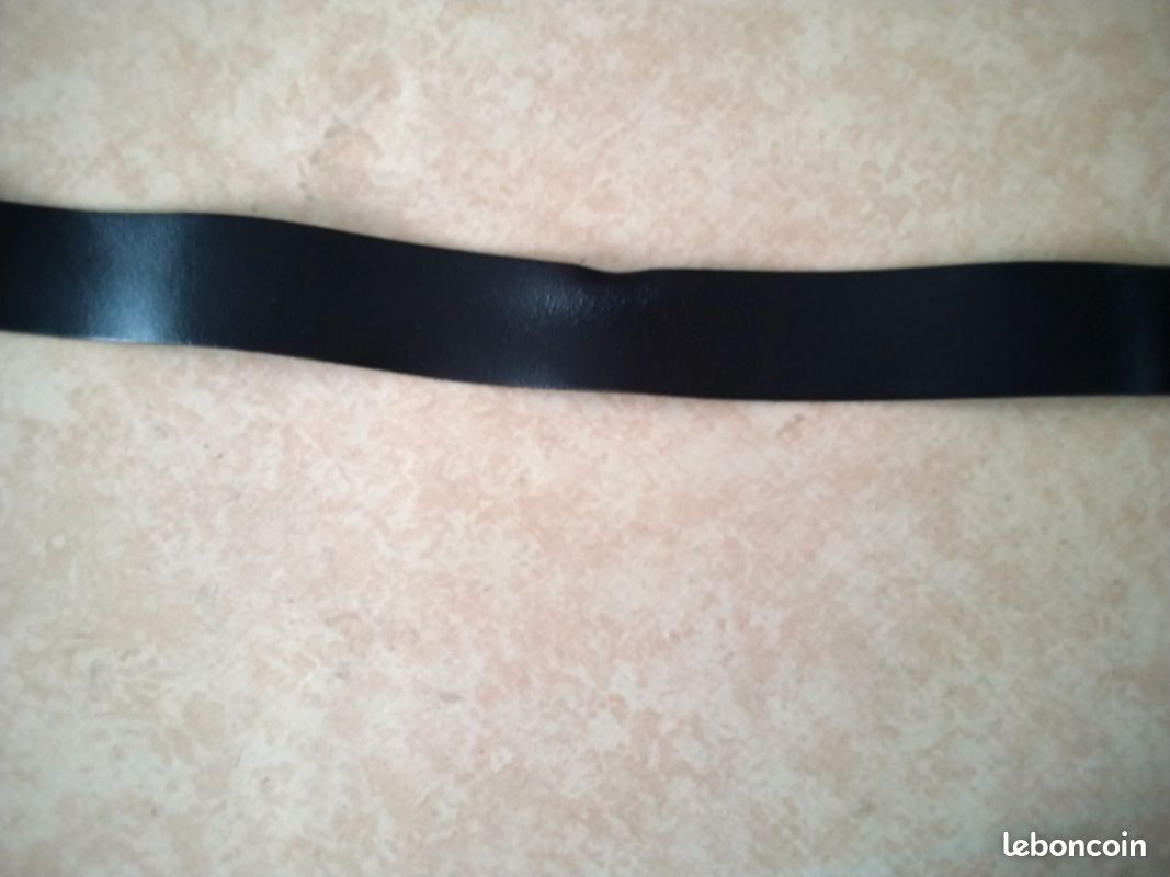 Ceinture femme cuir noir, grande boucle métal, tbe (image 5)