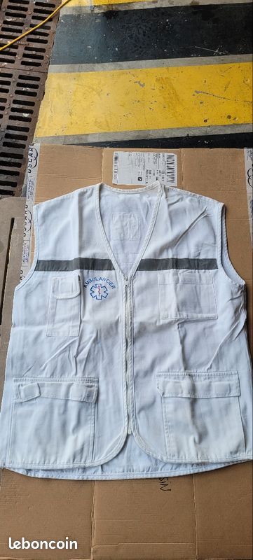 Divers vêtements d'ambulancier taille L (image 5)