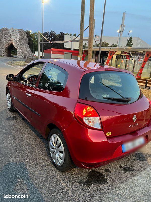 Clio 3 phase 2 (image 2)