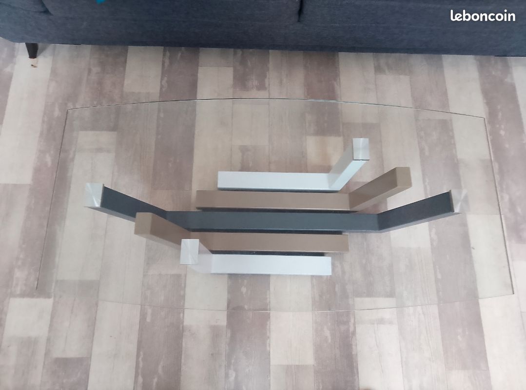 Table basse en verre (image 1)
