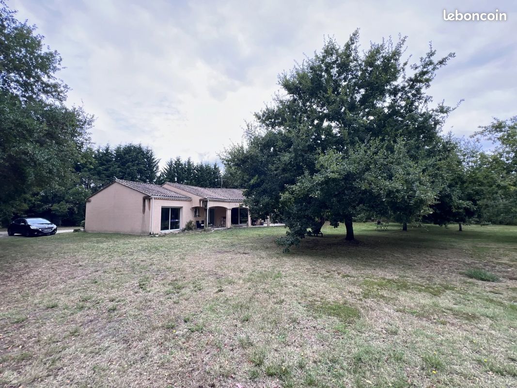 Maison 5 pièces 150 m² · à Carcans · 150 m² · 1 315 €