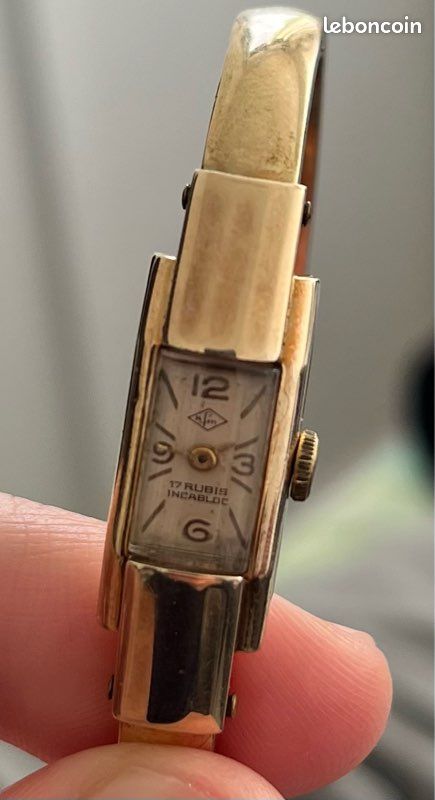 Montre Suisse Pour Femme Vulcain - 14 Carats Or Jaune, Mécanique à Remontage Manuel