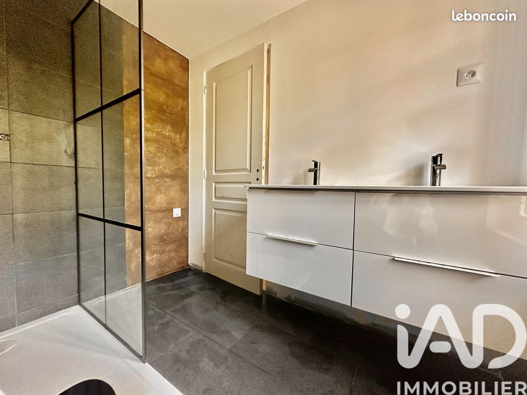 Maison 5 pièces 89 m² · à Plailly · 89 m² · 220 000 €