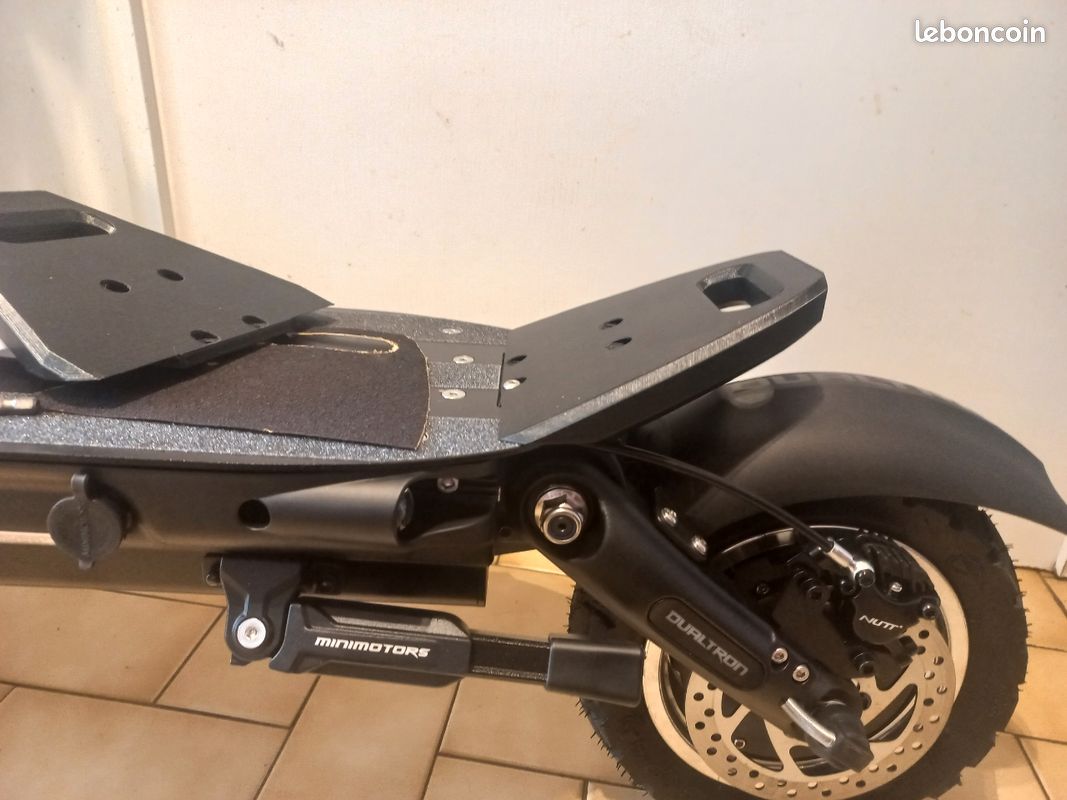 Cale-pied Arrière Minimotors Pour Dualtron Victor Luxury - Avec LED (Neuf)