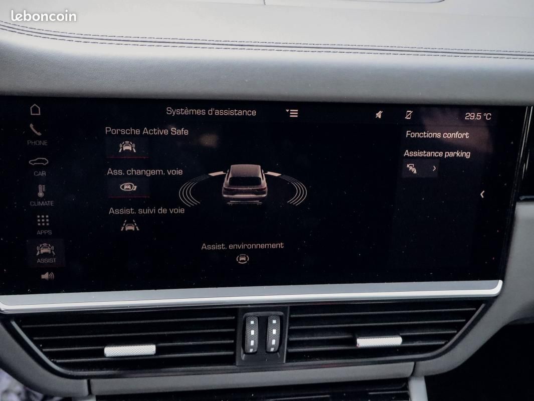 Porsche Cayenne 4.0 V8 550 ch S Tiptronic BVA Turbo (image 18)
