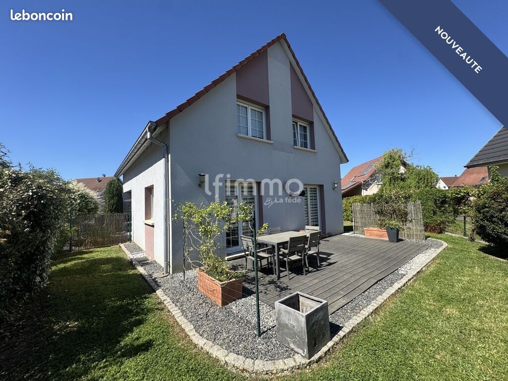 Maison 6 pièces 111 m² · à Wittenheim · 111 m² · 296 800 €